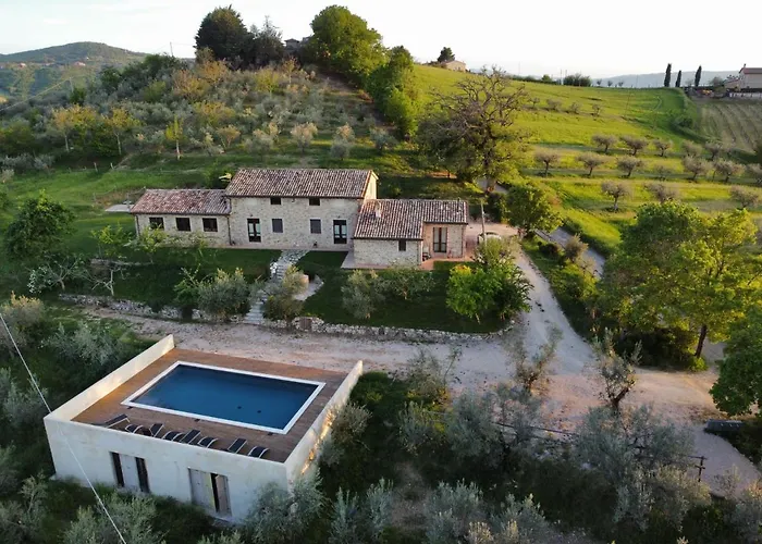 Agriturismo Sant'Angelo Holiday Farm Gualdo Cattaneo